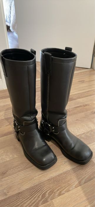 Botas da zara em pele altas n.36