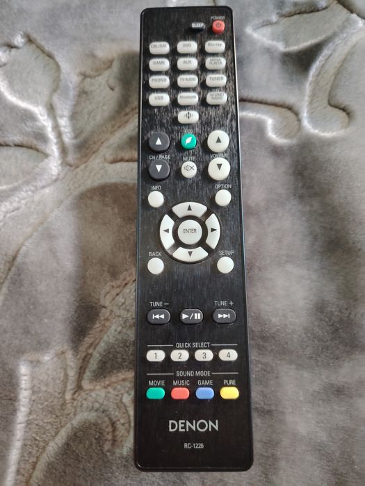 Oryginalny pilot do amplitunera Denon