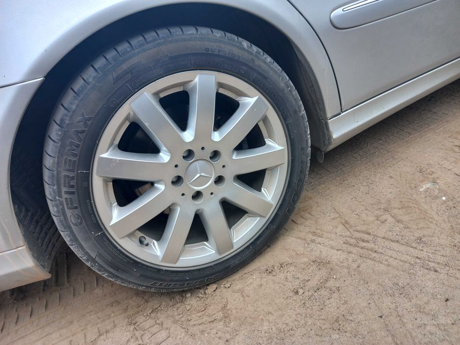 Kola Mercedes-Benz 17 Opony letnie 245/45/17 W211 W212 CLS