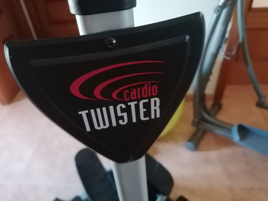 Bicicleta Eliptica e Aparelho de Stepper