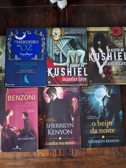 Livros do mundo de fantasia, vários autores