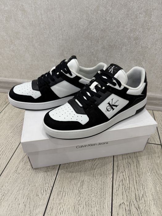 Кросівки Calvin Klein BASKET CUPSOLE - р.43,5 - як НОВІ