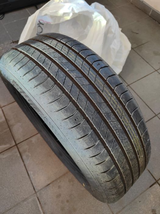 Opony letnie Hankook iON GT SUV IK41A 215/60 R17 96 H

Cz