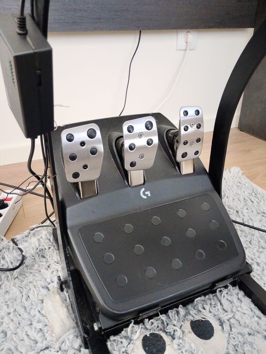 Logitech G923 + Pedais + Shifter + Cockpit