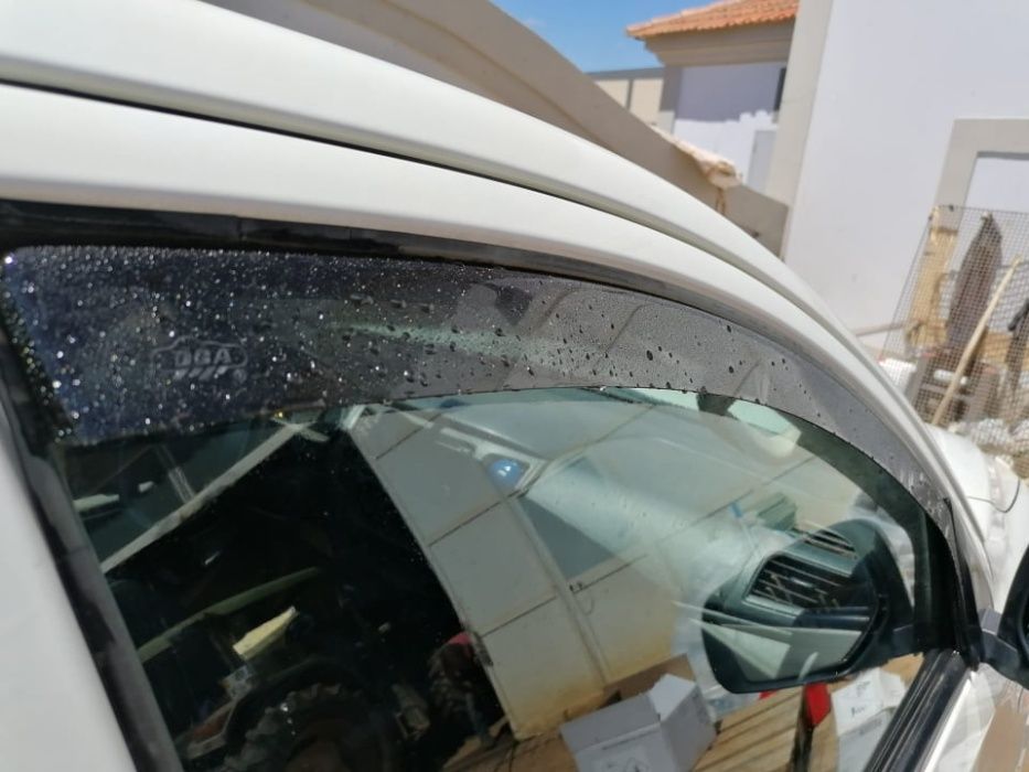 Chuventos/Paraventos Auto medida original para variadíssimas marcas