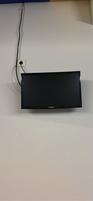 Bastidor, Colunas e TV’s