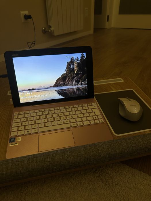 Portátil Asus Transformer Book