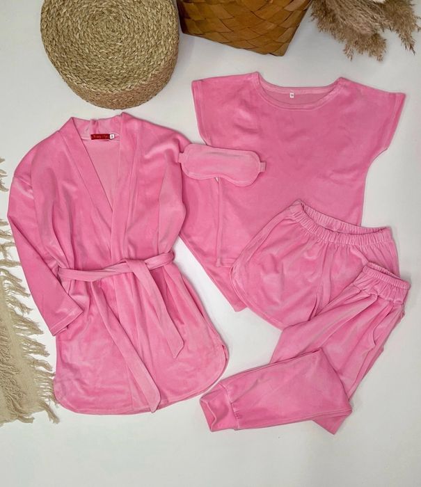 Піжама на дівчинку