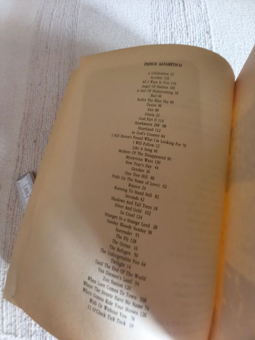 A Chama Sagrada Poemas dos U2