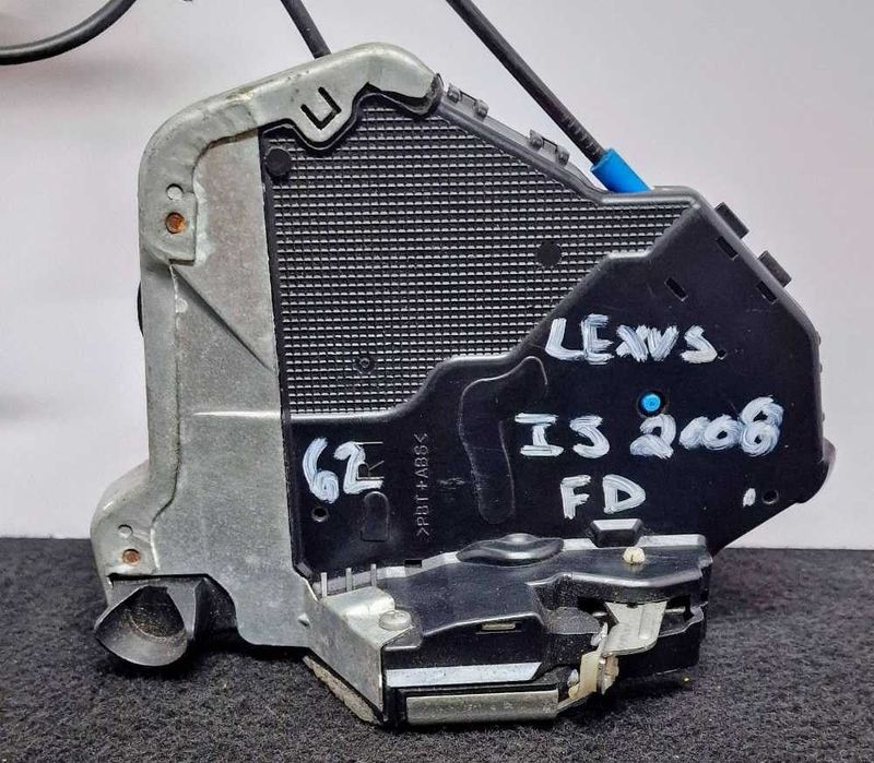 Fechadura / Fecho Porta Frente Direito - LEXUS IS II