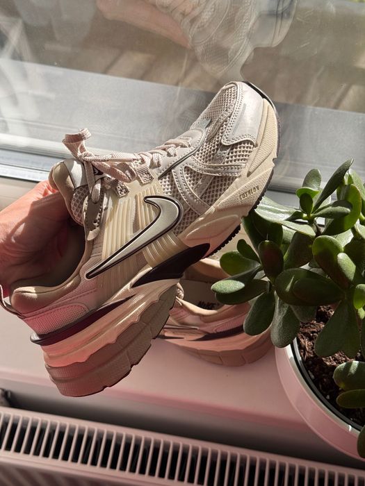 Кросівки Nike V2K Run