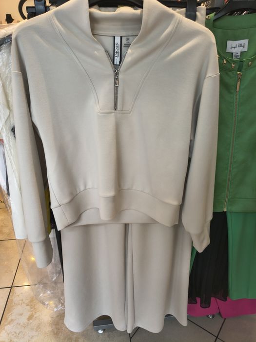 Komplet dresowy Joseph Ribkoff 261610,  XXL