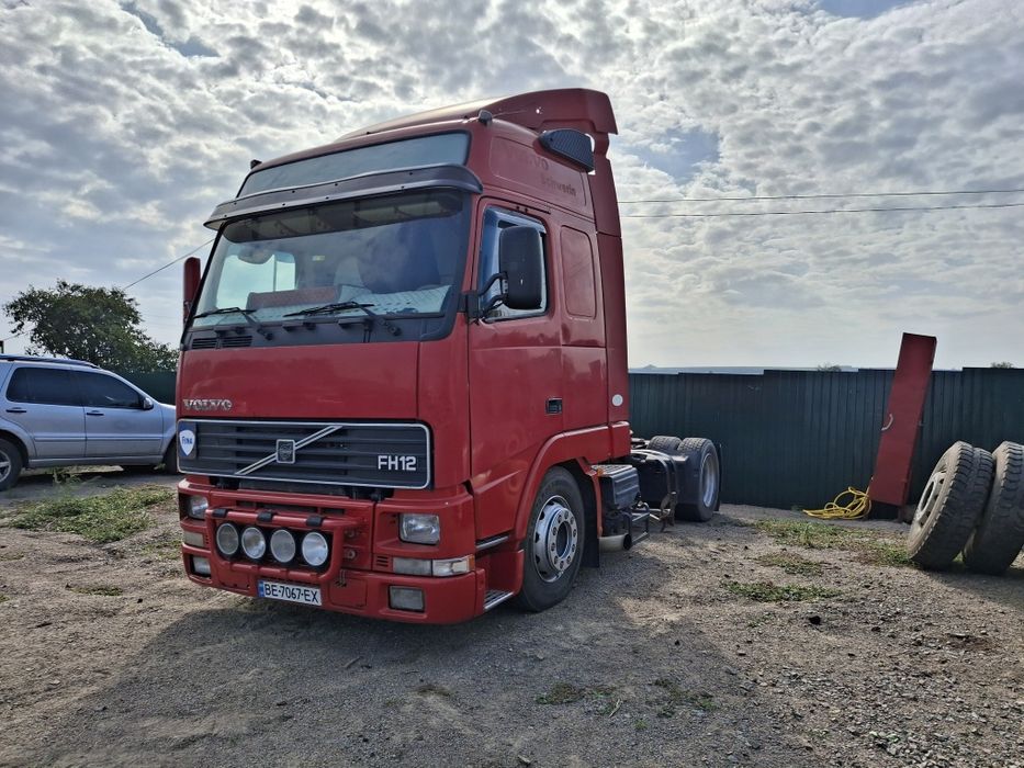Разборка запчасти шрот Volvo FH12 2001 года двигатель 420