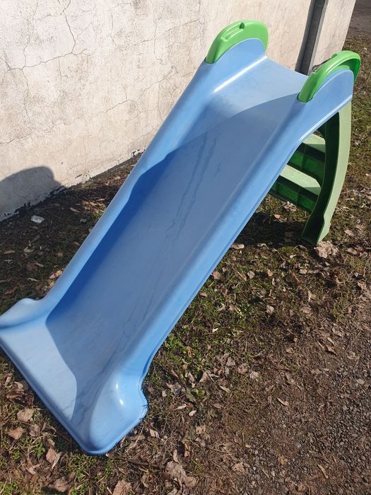 Zjeżdżalnia dla dzieci