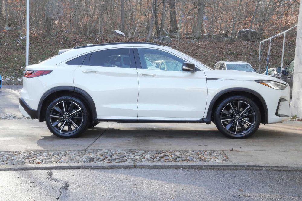 Infiniti QX55      2021