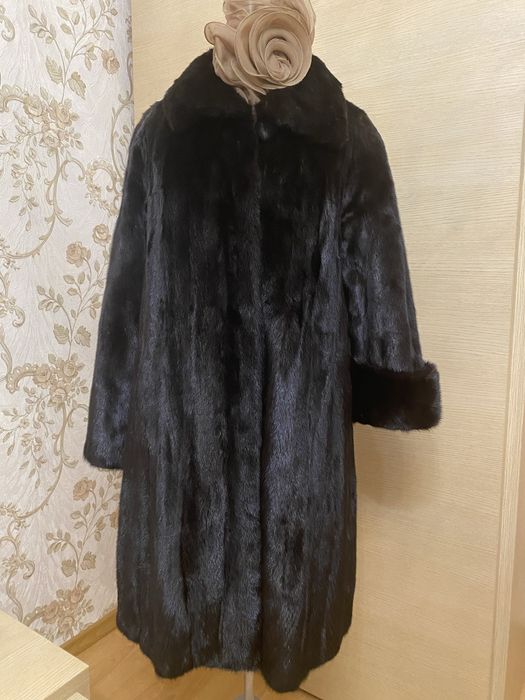 Шуба норкова класичний фасон