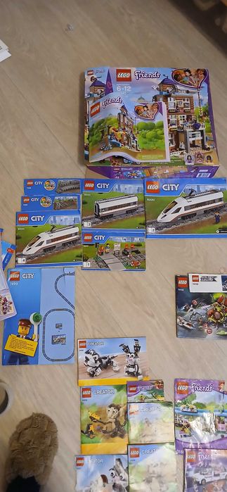 Продається великий лот LEGO (оригінал)