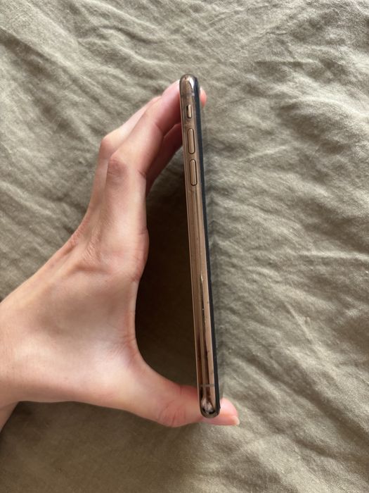 Iphone XS dourado 256GB