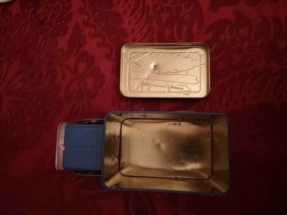 DiNg dOnG-Pai Natal Lata Caixa Musica Camiao10E-Galoc.Criança2EDesde2E