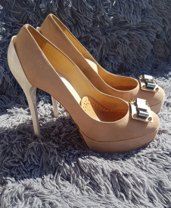 Szpilki Elisabetta Franchi