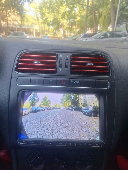 Volkswagen Polo 1.2 Gasolina 2010 com 150 mil km AC e CarPlay