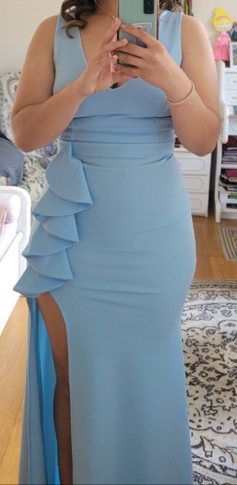 Vestido azul claro de cerimónia