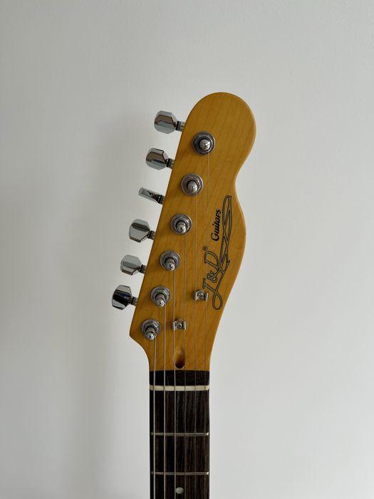Guitarra Eléctrica Telecaster J&D + Saco de Transporte Rockbag