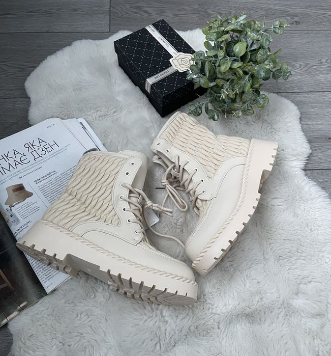 зимові бежеві черевики