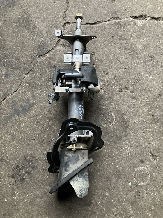 Nissan X-Trail T30 - kolumna kierownicza