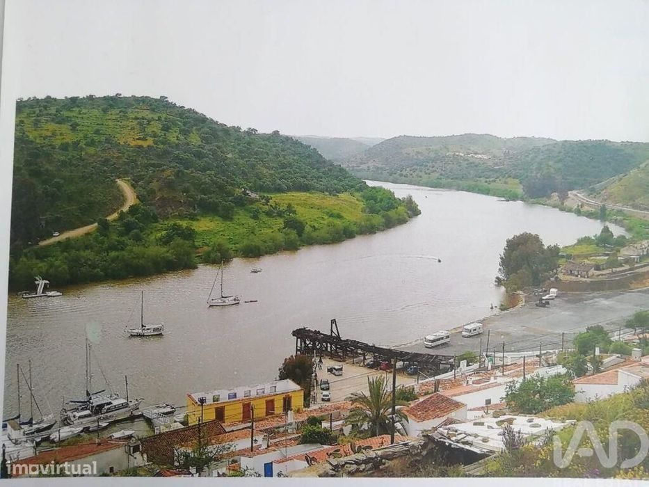 Casa tradicional T5 em Santana de Cambas de 344,00 m2