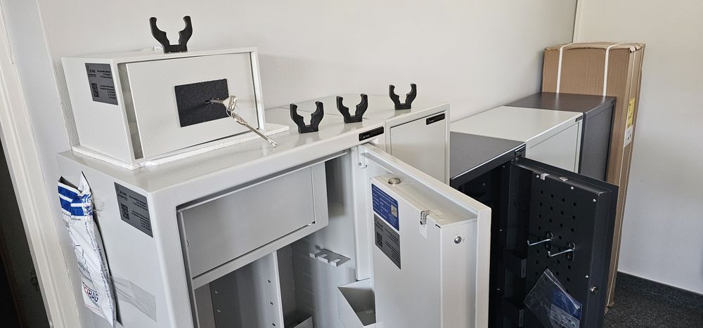 Sejf na BROŃ MYŚLIWSKĄ | Klasa S1 | ELEKTRONICZNY | Szafa na broń