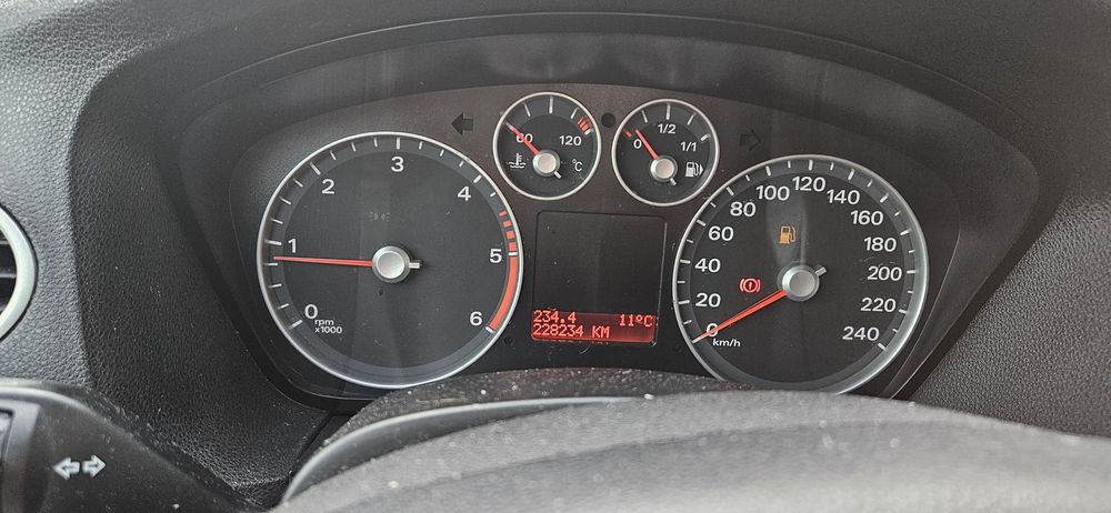 Ford Focus mk2 1.6tdci