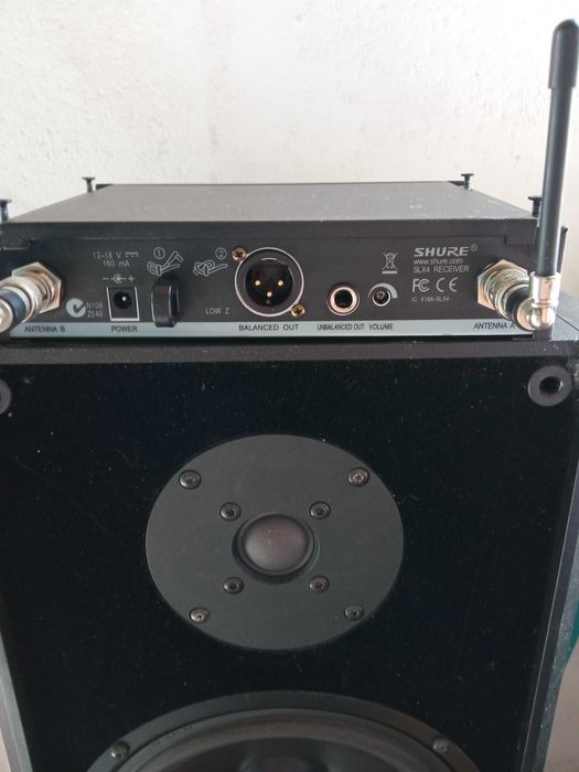SHURE SLX 4 System plus 2 SHURE Microfones SM 58 ! Top !