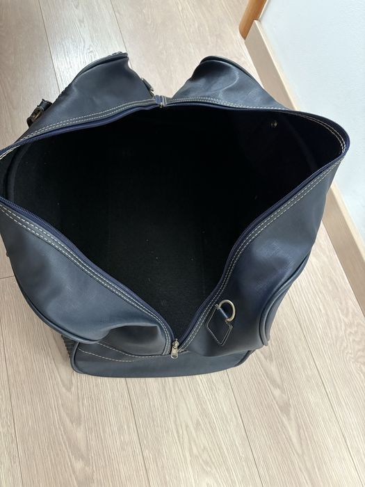 Mala de viagem em pele