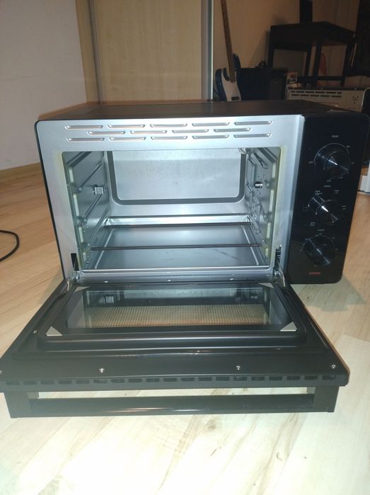 Piekarnik Hisense HOM30M