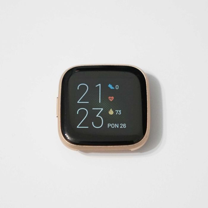 Fitbit Versa 2 różowy - zabierz go ode mnie, proszę