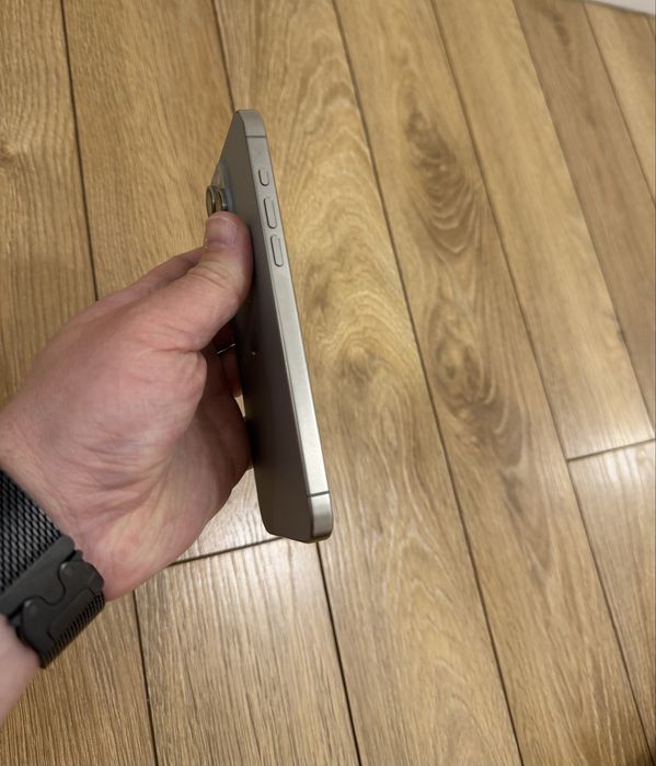 Iphone 15 pro max(акб 87%)