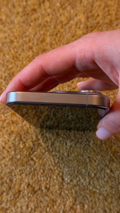 iPhone 15 Pro 256GB Natural Titanium w idealnym stanie