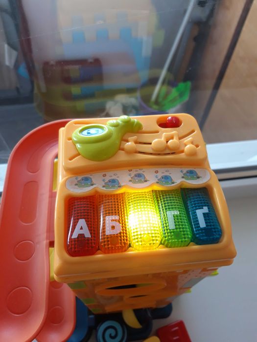 Башня развивающая со спуском