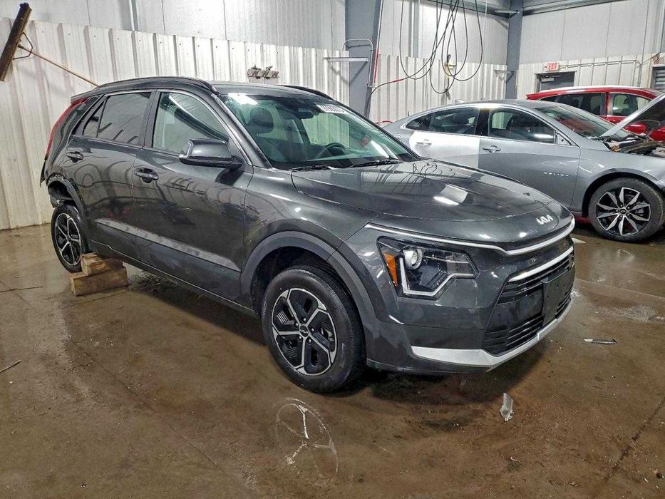 2023 Kia Niro EX