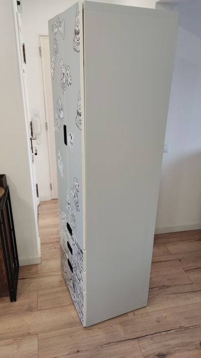 Roupeiro IKEA Infantil Decorado – Peça Única