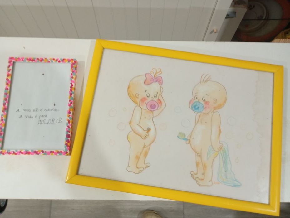 Vendo quadros grande e pequeno