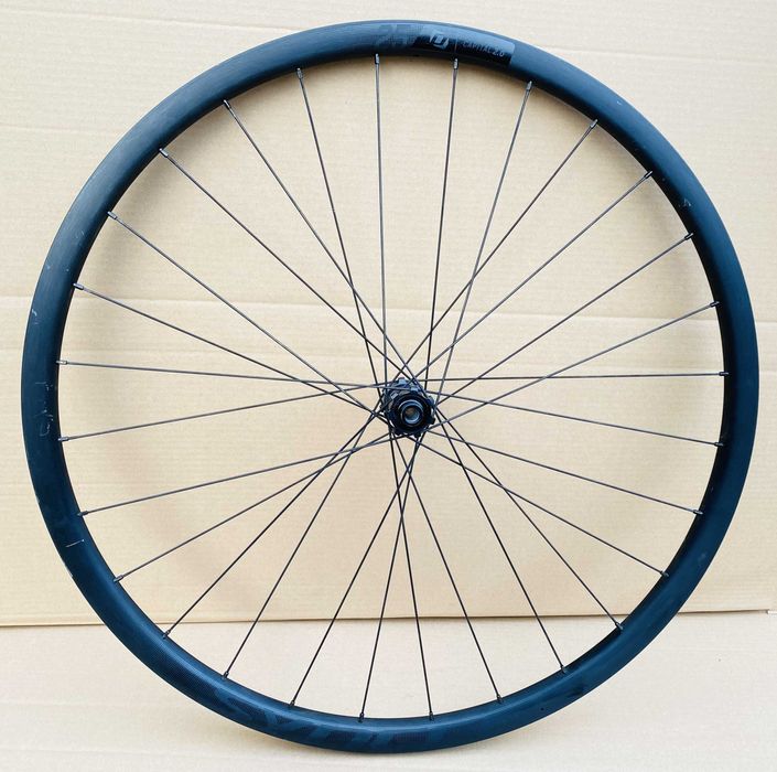 Koło Przednie 28" SYNCROS SCOTT Addict CAPITAL 2.0 25 oś 100x12 GRX