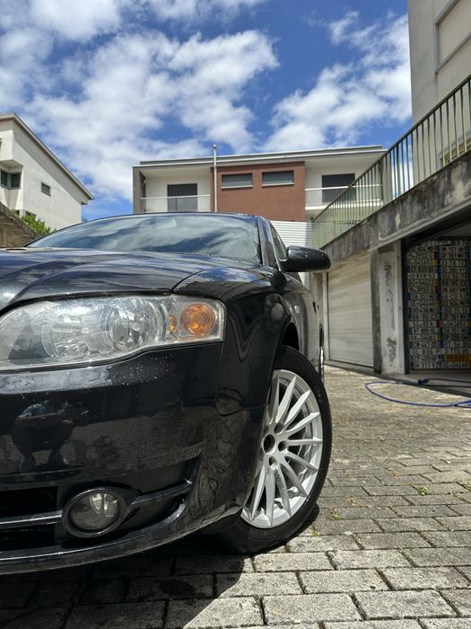 Audi A4 impecável