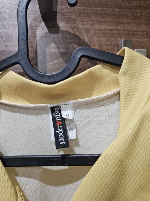 Żółta koszulka kolarska