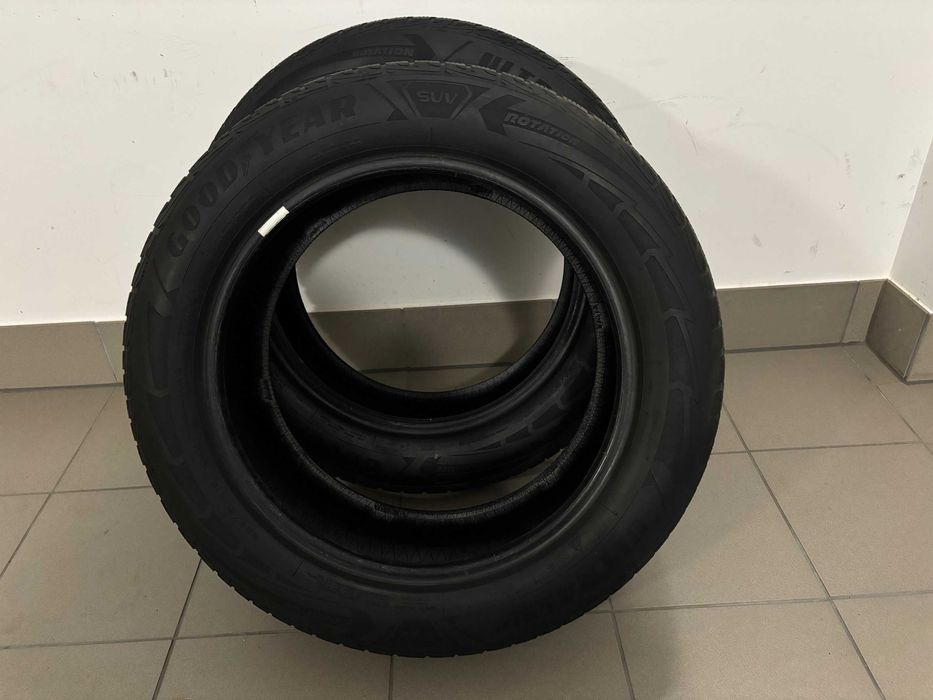 Opony zimowe GOODYEAR UltraGrip Performance SUV 225/60R18 104V