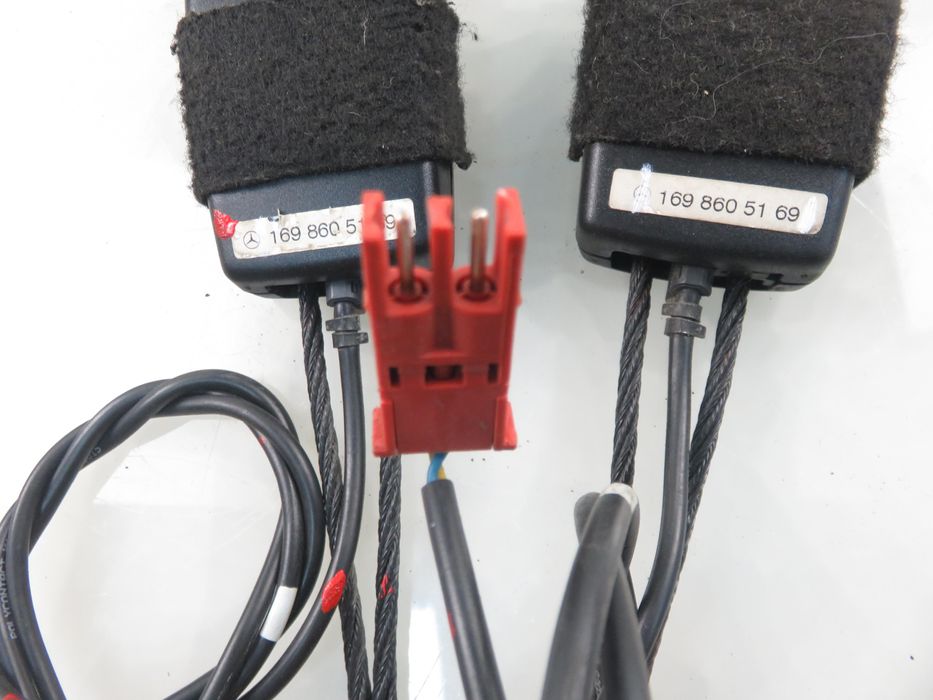 Zapinka Pasów Przód Mercedes-benz B-class (w245)