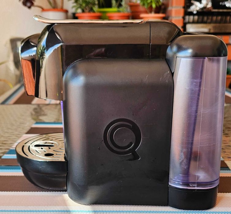 Maquina Café Delta QOOL