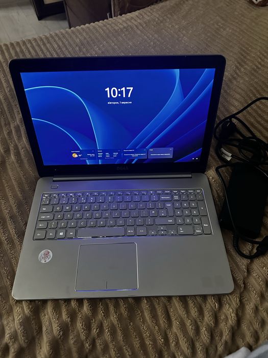 Ноутбук Dell Inspirion 7537 (характеристики на фото)