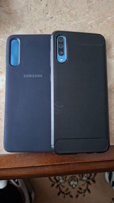 Samsung Galaxy A70 Azul (128GB) Desbloqueado / Dual SIM (2019) + Acessórios